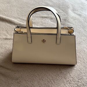 Tory Burch Elegant Cream Handbag